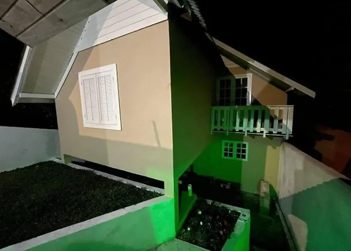 Casa Cerejeiras