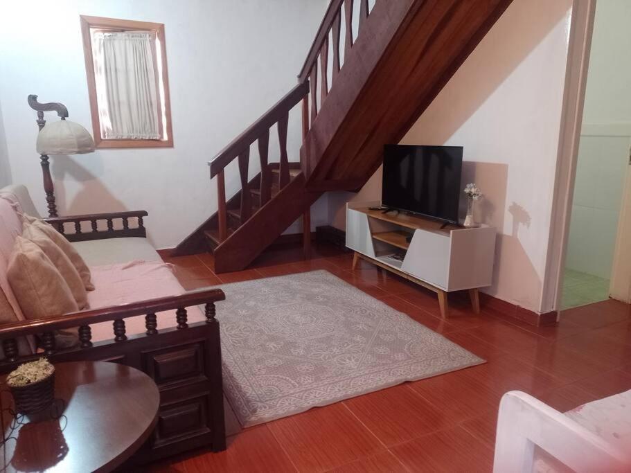 Casa Cerejeiras Holiday home *