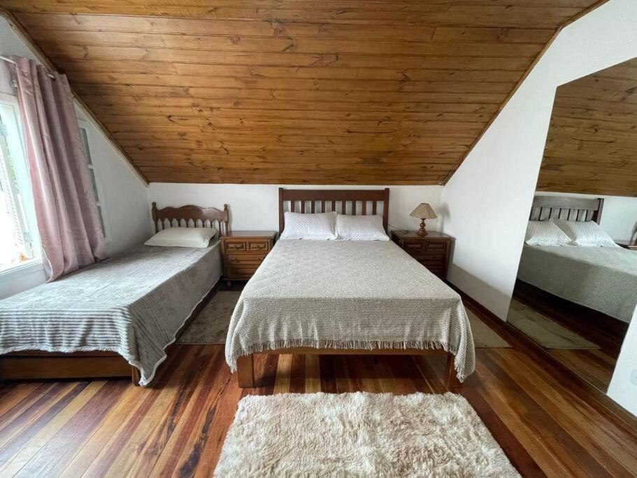 Casa Cerejeiras *
